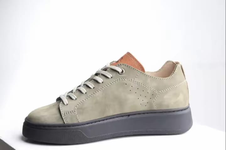 Modern Mbadada Goduka Green Black sole - Image 3