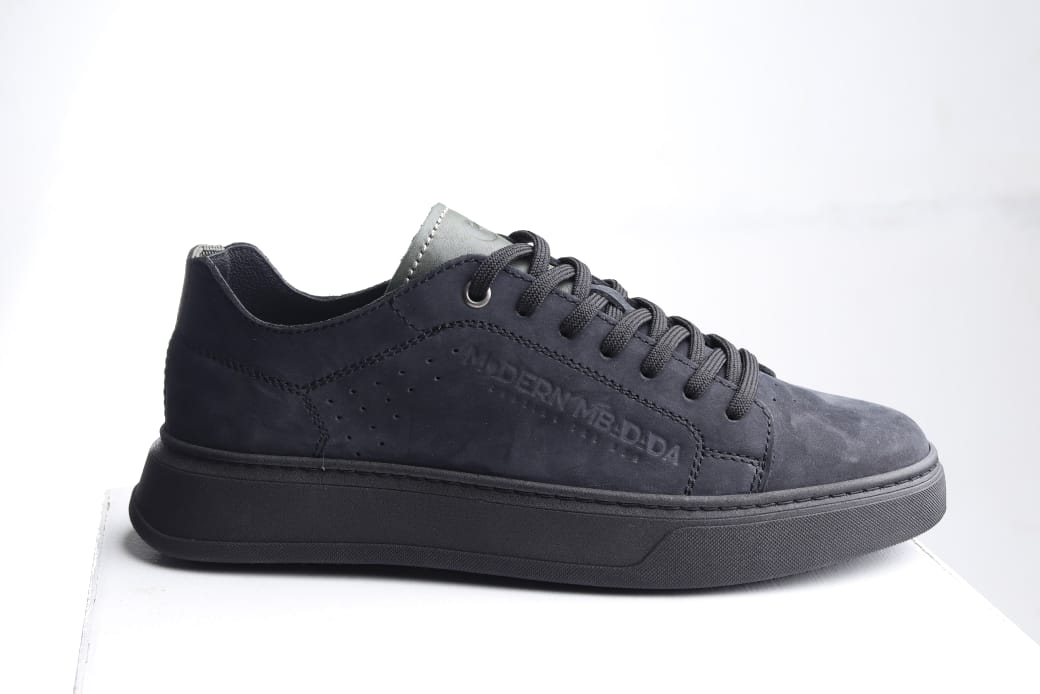 Modern Mbadada Goduka Black /Black sole